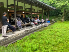 風を待つ演奏会
